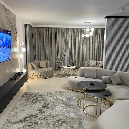 Luxury Promenada Крайова